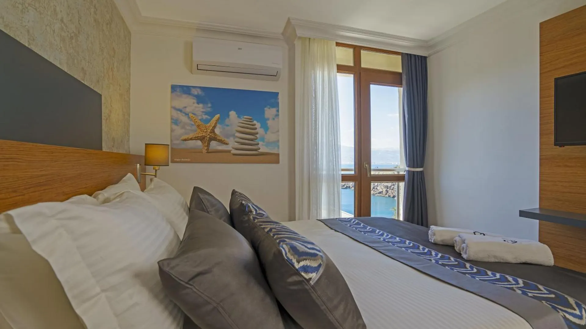 אנטליה Qinn Hotel