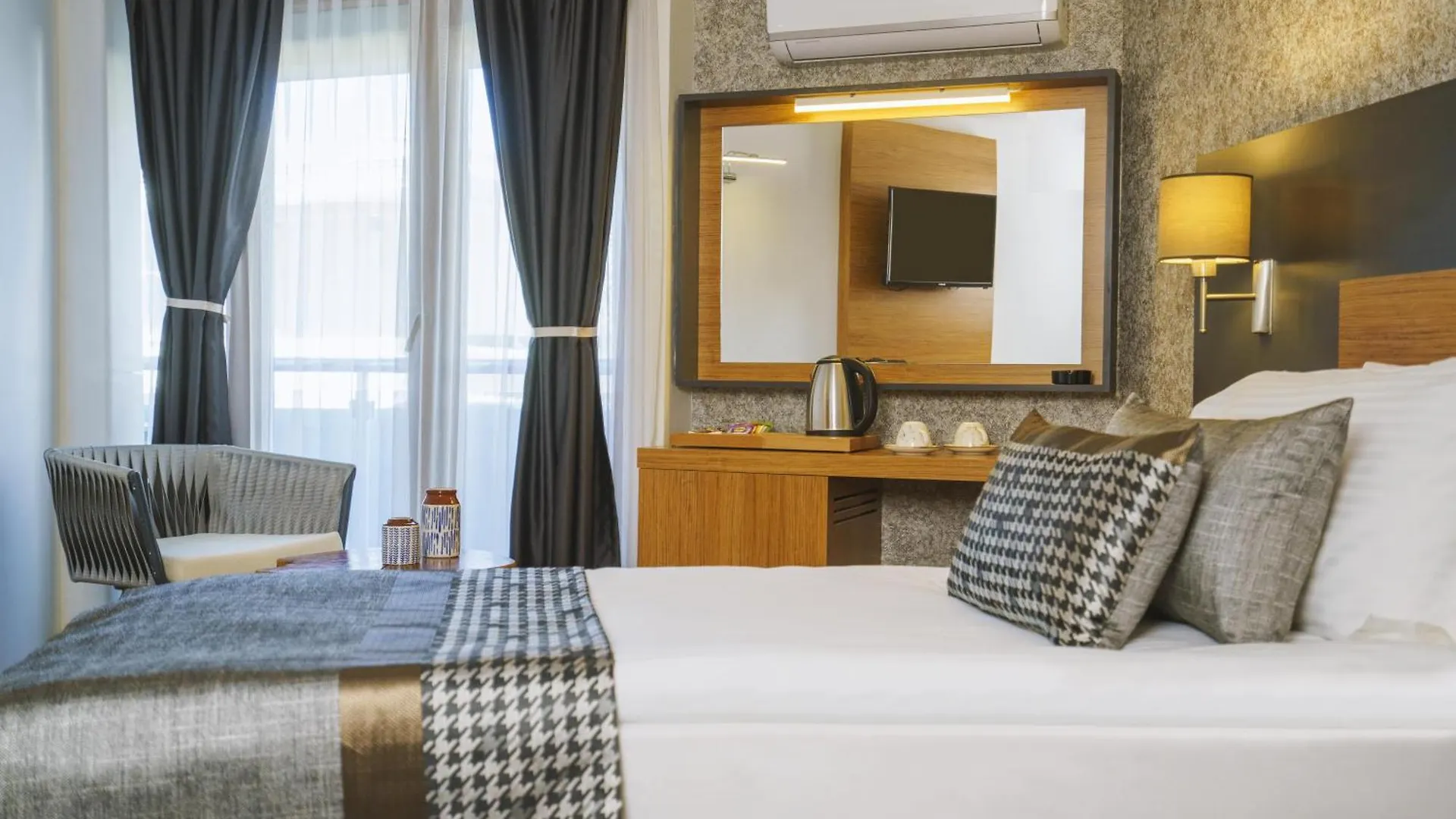 Qinn Hotel Antalya 0*,  Turkey