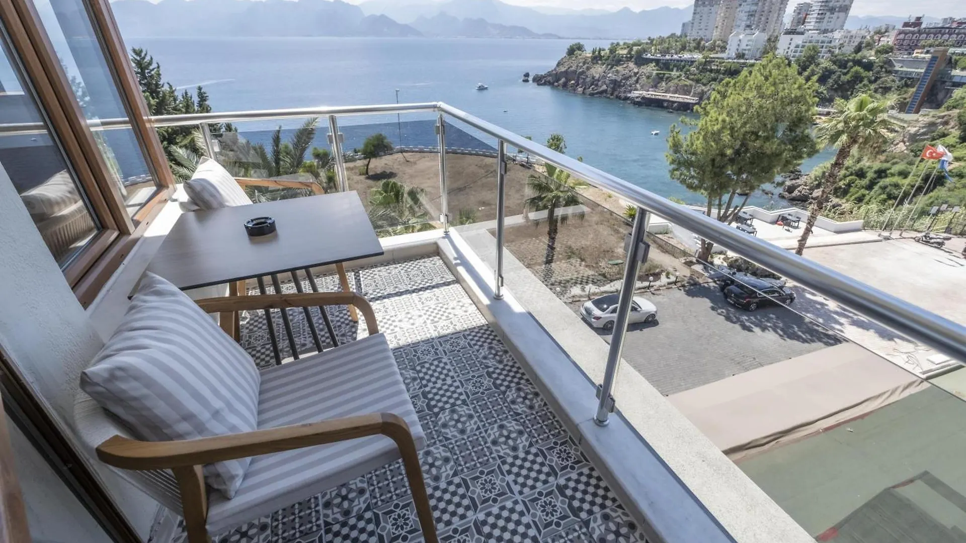 אנטליה Qinn Hotel
